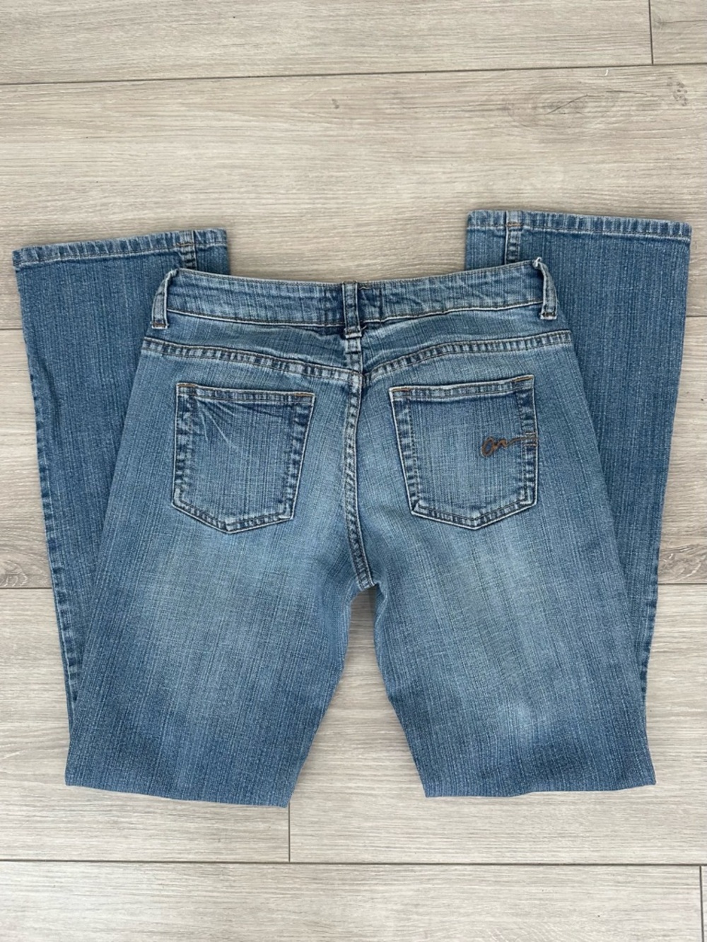 American Rag Cie Light Wash Low Rise Bootcut jeans 3S